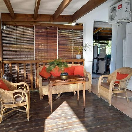 Bed and Breakfast Le Val Rambaud Saint-Denis Esterno foto